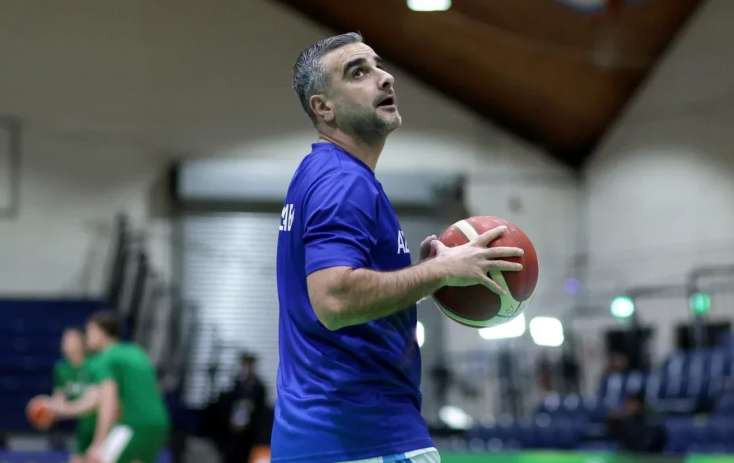 Bakıda tapılan pul tanınmış şəxsin imiş - FOTO