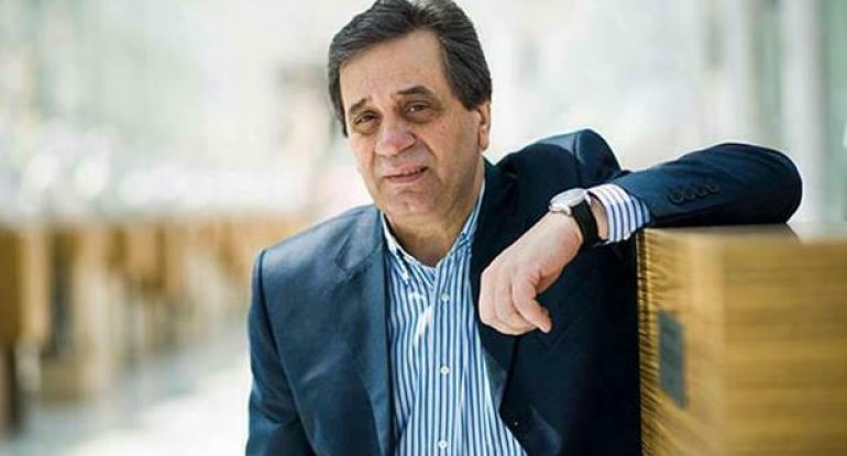 Tələbələr Siyavuş Kərimini belə yola saldılar - VİDEO