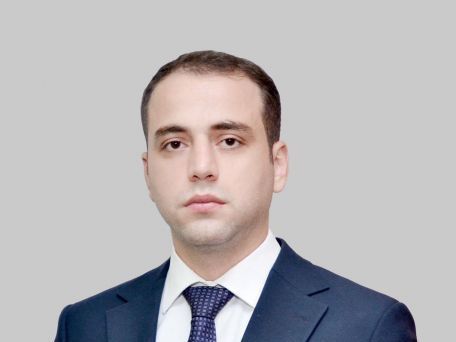 Gənc namizəd Kənan Kərimov seçki şüarını açıqladı