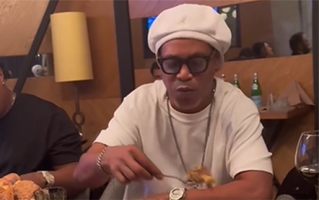 Ronaldinyo Azərbaycan mətbəxini bəyəndi - VİDEO