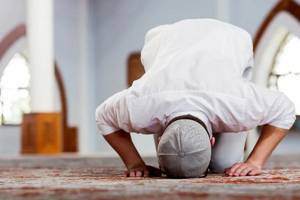 Neçə yaşdan sonra namaza başlamaq olar - Cavab