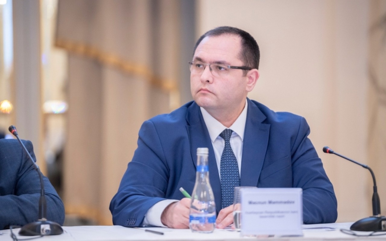 Kənd təsərrüfatı mütəxəssisi naziri “yıxıb-sürüdü” – PREZİDENTƏ MÜRACİƏT