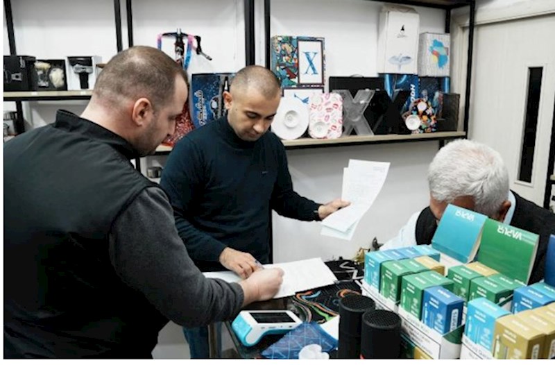 “Karta at” deyən sahibkarlar cəzalandırıldı — RƏSMİ