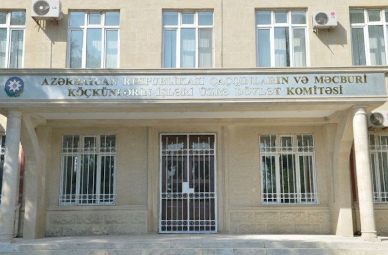 “Qaçqınkom”da inanılmaz qrant oyunları: Xaricdən gələn milyonlar kimlərin cibinə gedir? — ŞOK ADLAR