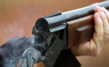 Müdirinin silahı ilə özünü öldürdü - Ağcabədidə intihar