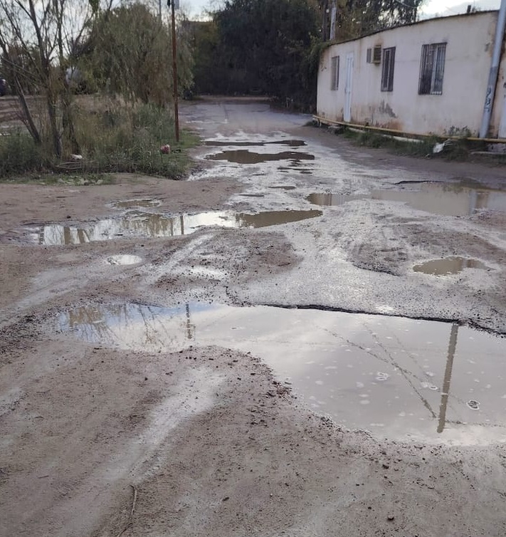 Sabunçuda sakinlərin öz hesablarına təmir etdikləri yolu SOCAR bərbad hala saldı - ETİRAZ / FOTOLAR