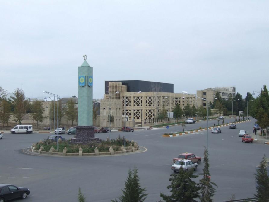 Qız qaçıran şəxs maşının baqajında ölü tapıldı