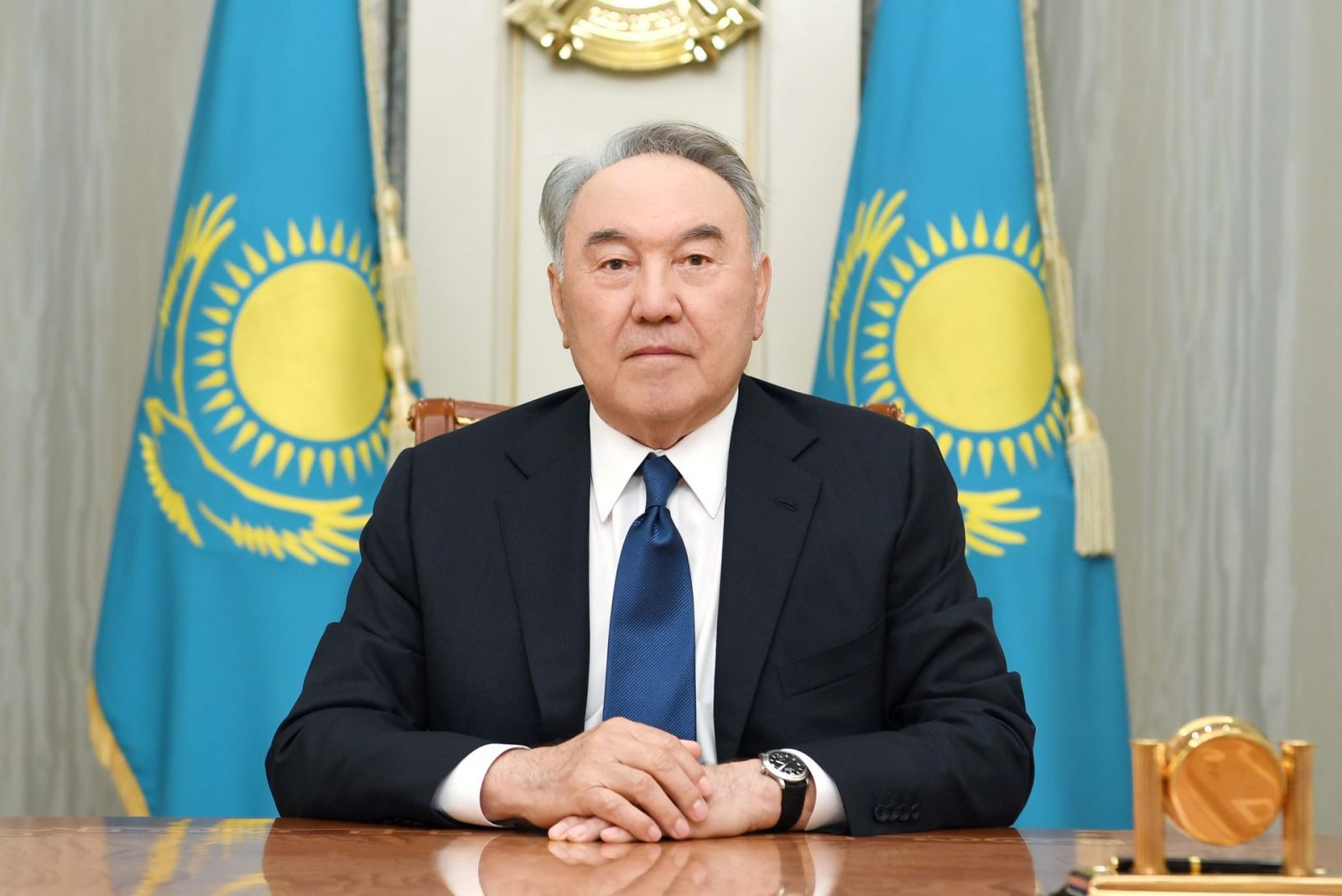 Nursultan Nazarbayev: “Qəddafi mənə 20 milyard dollar təklif etmişdi, razılaşmadım...”