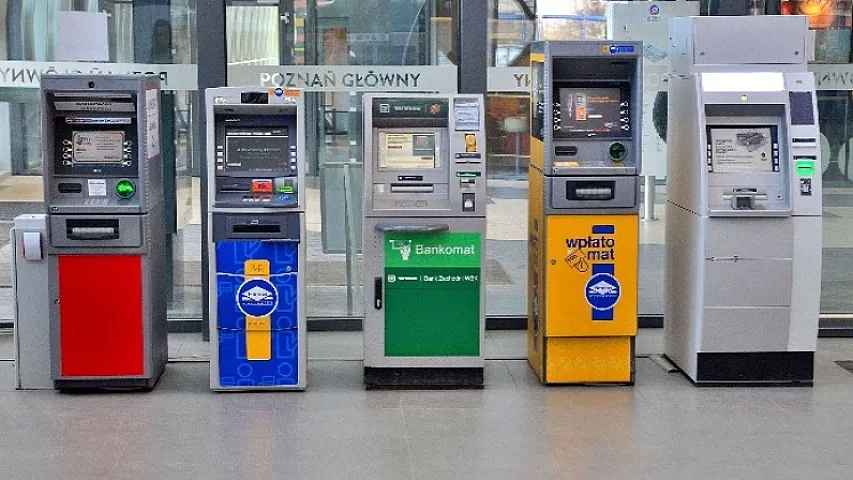 Ən az və ən çox bankomat hansı regiondadır?