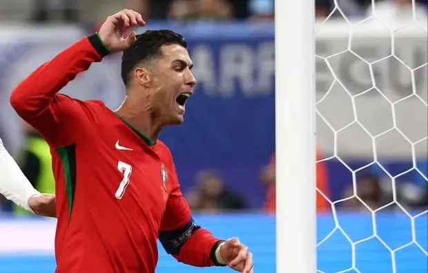 40 yaşlı Ronaldo ilə bağlı gözlənilməz QƏRAR