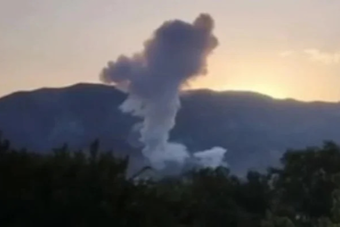 Təbrizdə neft zavodu vuruldu - Video