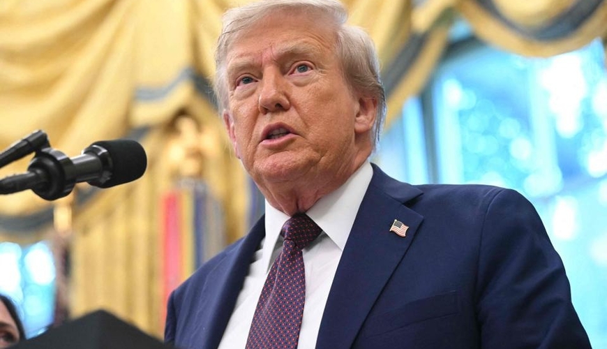 Tramp öz ayağına sıxdığı güllənin ağrısını çəkəcək - Top Donalda tərəf atılıb