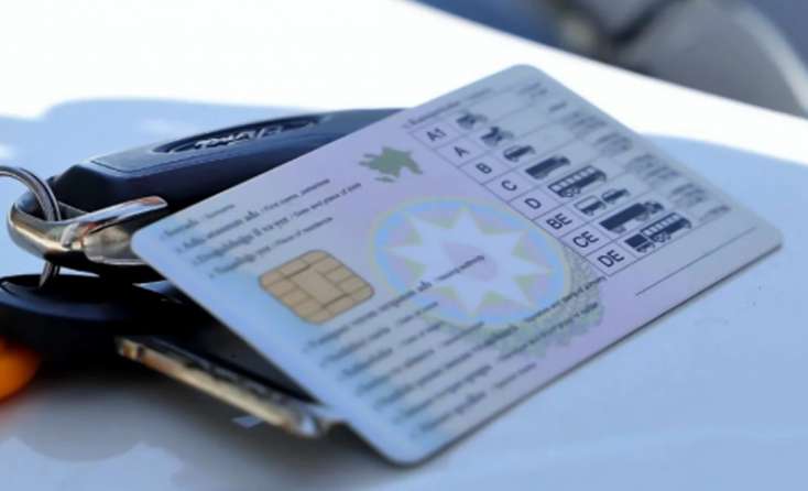 Bu halda sürücülük hüququ 6 ayadək məhdudlaşdırılır