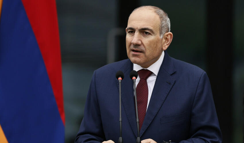 “Hetq” jurnalistləri “Paşinyanın gizli qrupuna” sızdı – hakim partiyanın daxili yazışmaları ifşa olundu