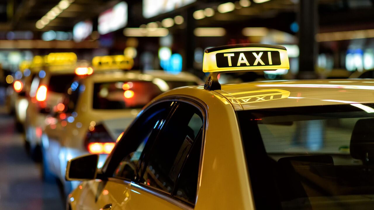 İcazə alan taksi sürücüləri hansı üstünlüklərə malik olacaq?