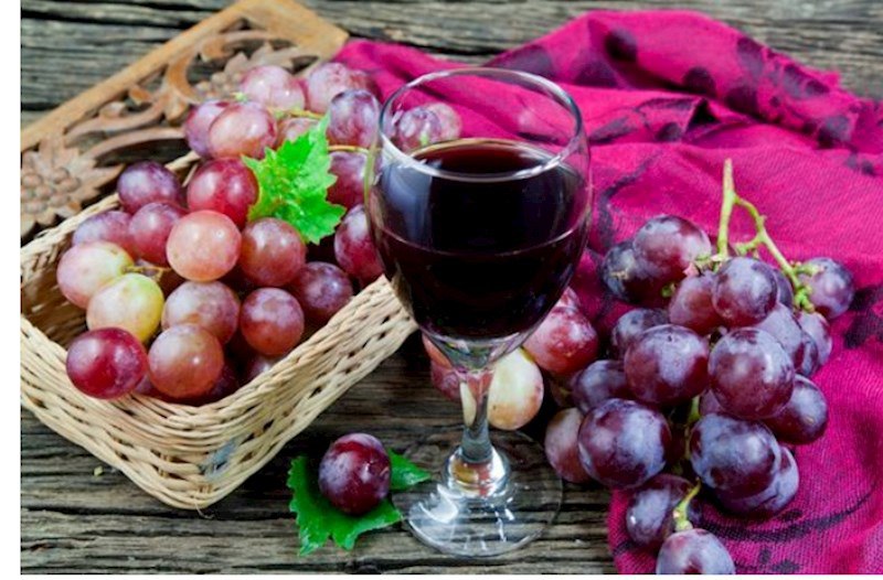 Cinsi istəyi artıran dərmanlara SON: Üzüm şirəsi ideal əvəzedicidir