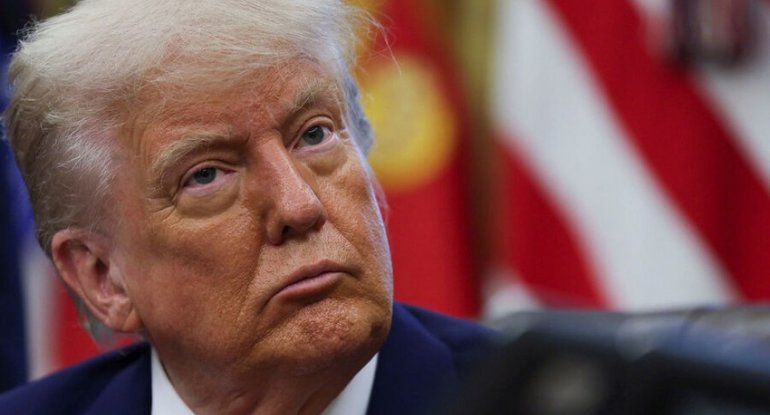 Tramp ölkənin ali rəhbərliyini təcili iclasa çağırıb