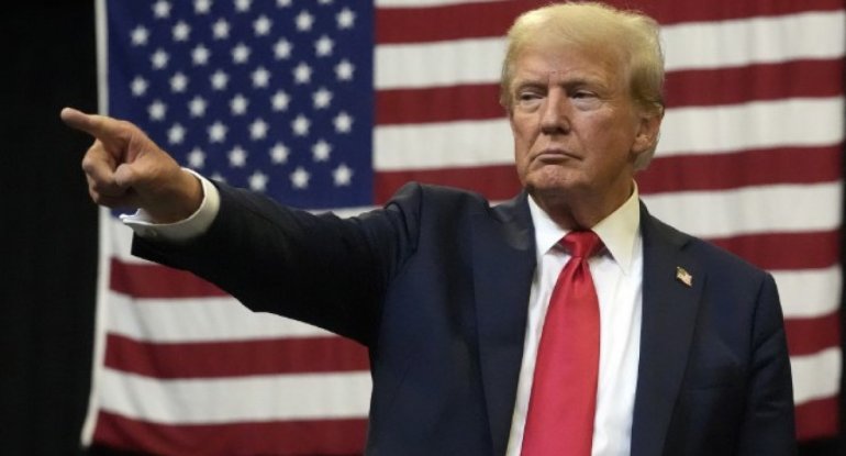 Tramp dünyanı sülh münasibətilə təbrik edib