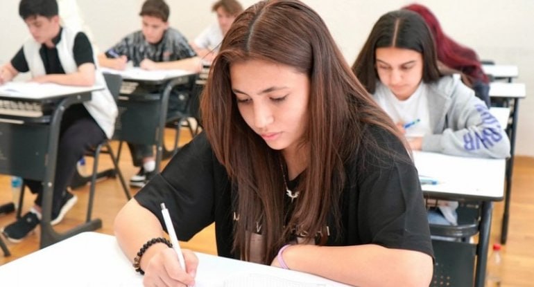 Bu universitetlərin qəbul planı TAM DOLUB