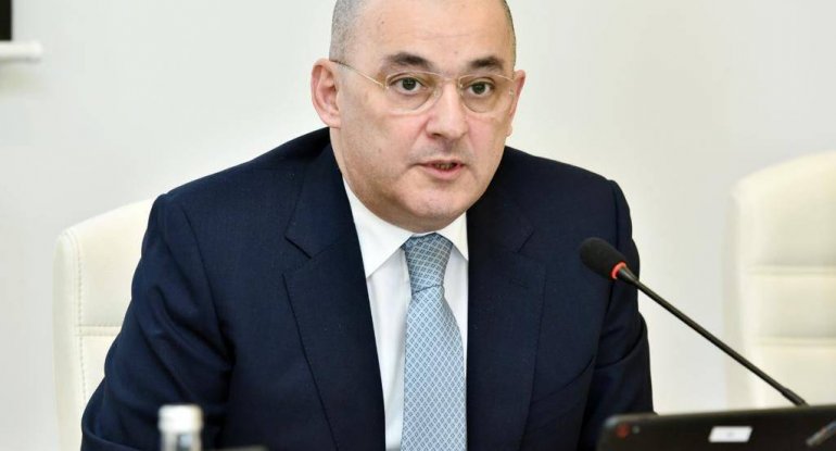 Şahin Bağırov rəisi işdən çıxardı