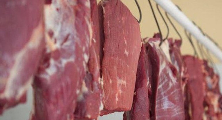 Azərbaycandan aparılan ət və ət məhsulları məhv edildi