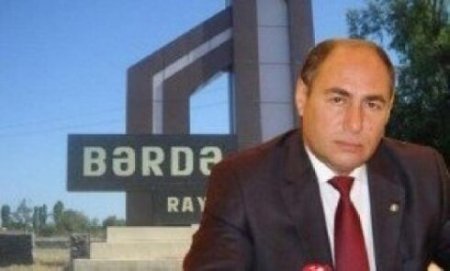 Bərdənin icra başçısı “JEK” işçilərini villasında işlədir , mərkəzi park dağılır 