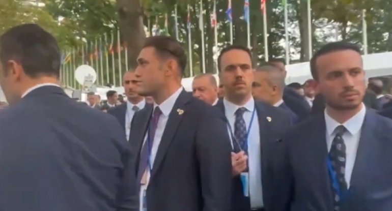 Ərdoğanın avtomobili Nyu Yorkda saxlanıldı