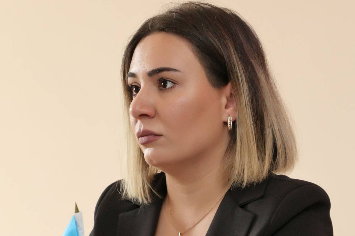 Müəllim pedaqoqdur, hüquq-mühafizə əməkdaşı deyil