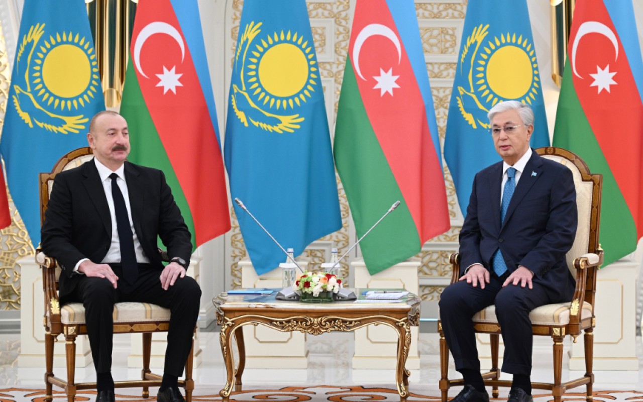 İlham Əliyevin Tokayevlə təkbətək görüşü oldu - FOTOLAR