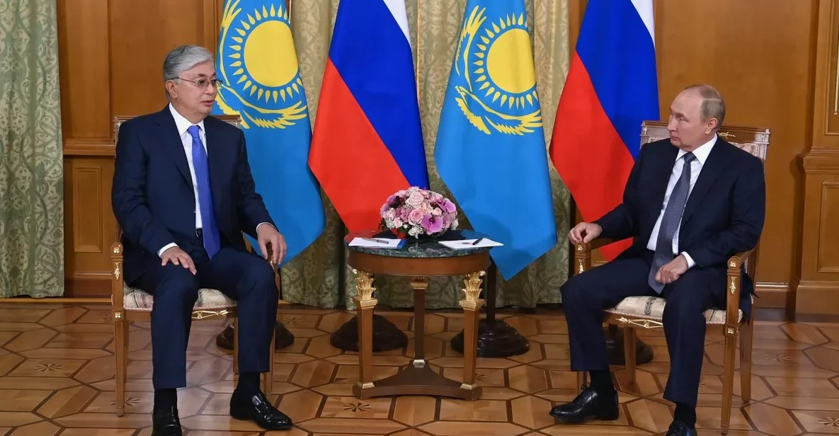 Putin ilə Tokayev Kremldə danışıqlara başlayıblar