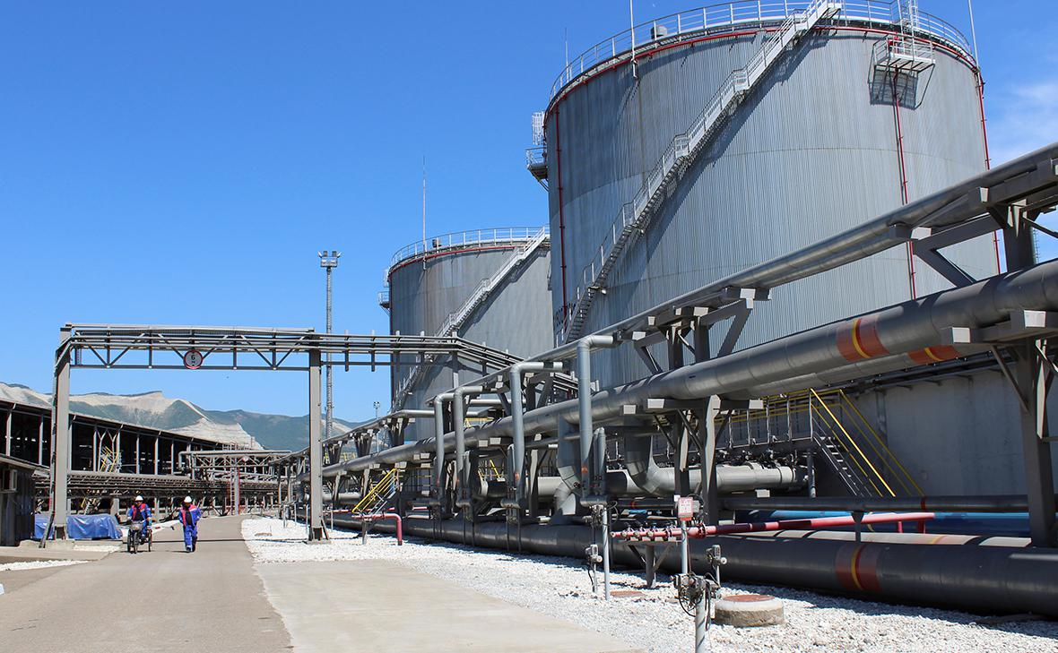 Rusiyanın neft limanı iflic oldu, HHM sistemi çarəsiz qaldı