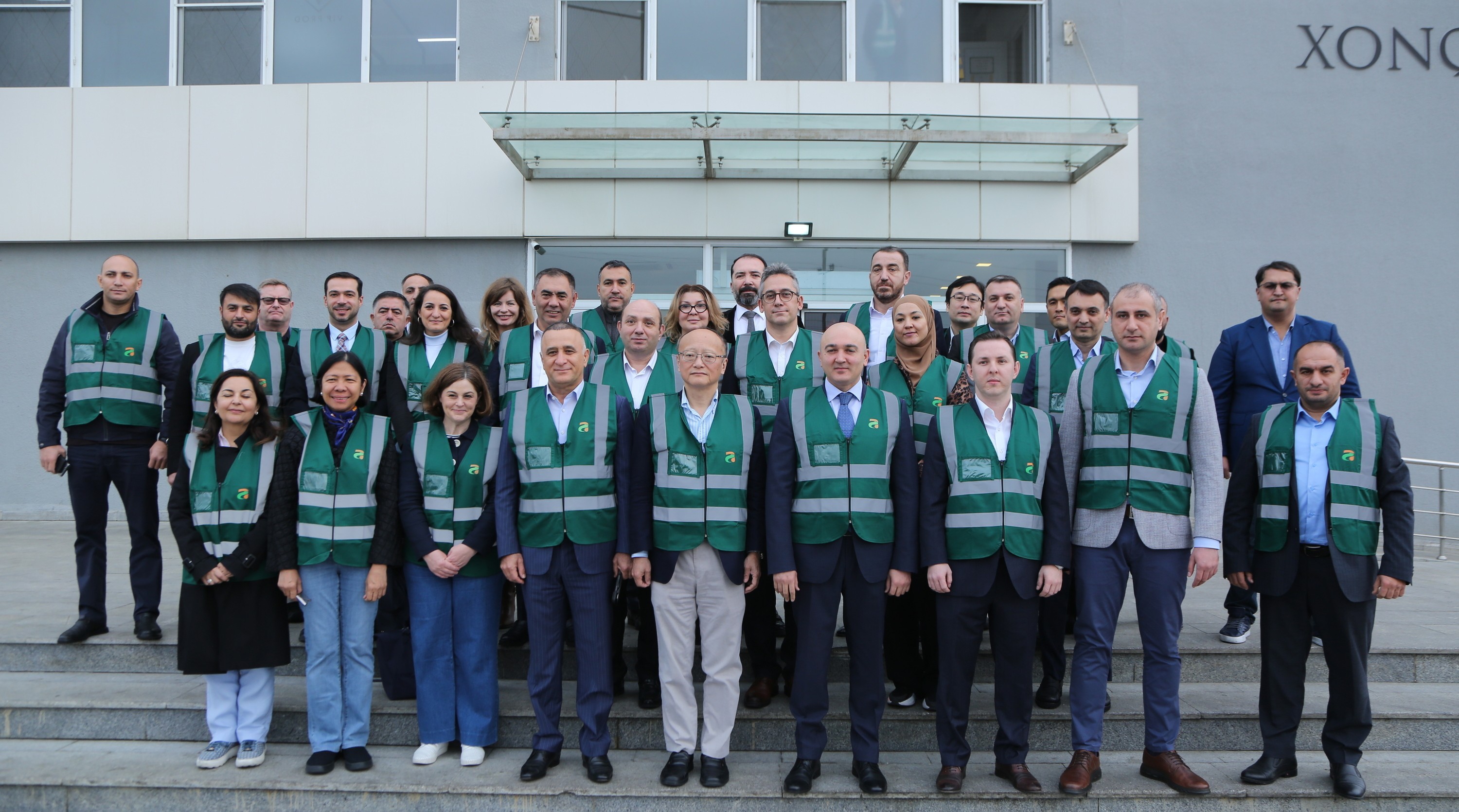 Asiya İnkişaf Bankının prezidenti “Veysəloğlu”nun Məhəmmədi Logistika Mərkəzi ilə tanış olub