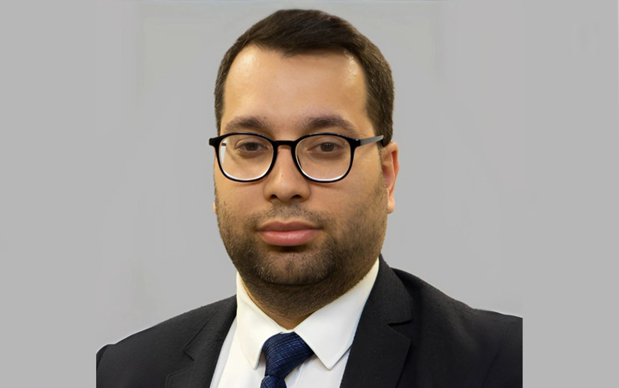 Nazir müşavirini departament müdiri təyin etdi