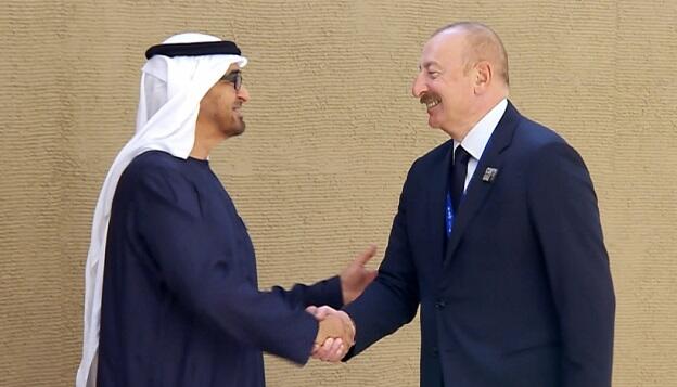 İlham Əliyev BƏƏ prezidentini təbrik etdi