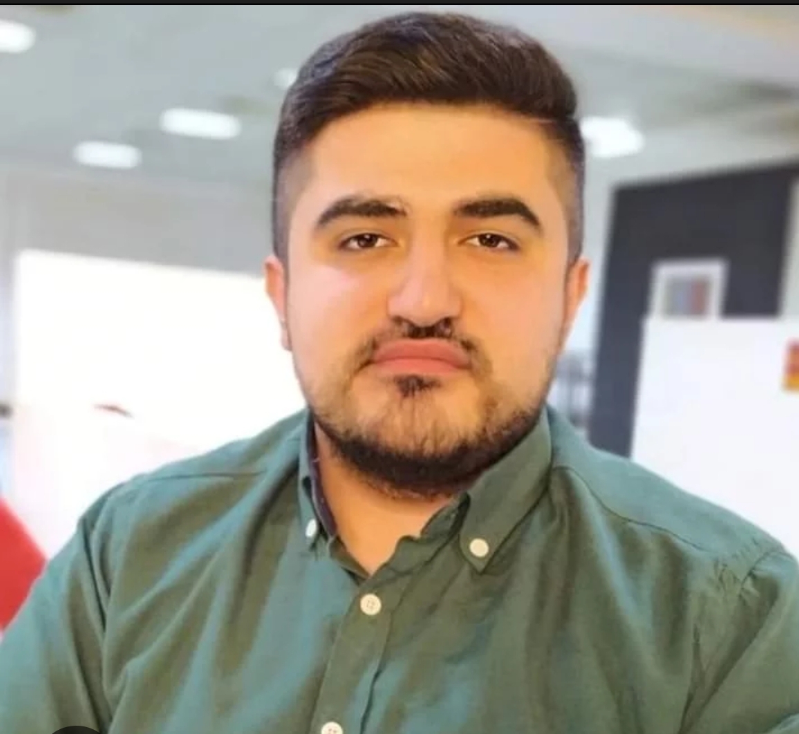 Kazım Kazımov: “Tramp müxtəlif yollarla Ukrayna üzərində təzyiq qurmaq istəyir”