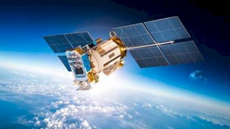 Azərbaycan orbitə “Zəfər“ adlı peyk göndərdi