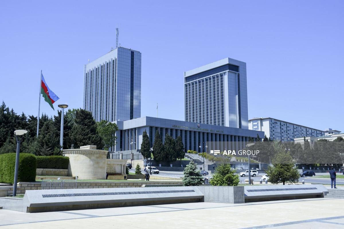 Ailə vəzifələri olan işçi anlayışı müəyyənləşir