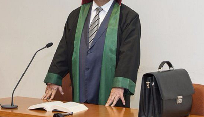 Bakıda vəkilə hücum edib xəsarət yetirdilər - FOTO