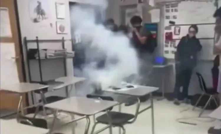 20 nəfərin tüstüdən zəhərləndiyi məktəblə bağlı yeni AÇIQLAMA