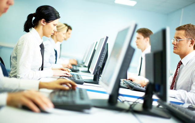 Qanuna yeni anlayış salınır - Ailə vəzifələri olan işçi