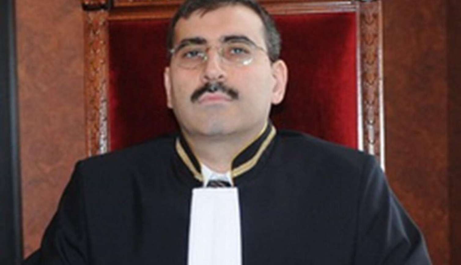 Prezidentin rektor təyin etdiyi Rövşən İsmayılov KİMDİR? - DOSYE