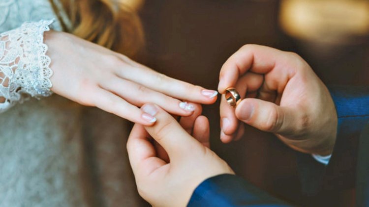 Azərbaycanda evlənən və boşananların sayı azaldı