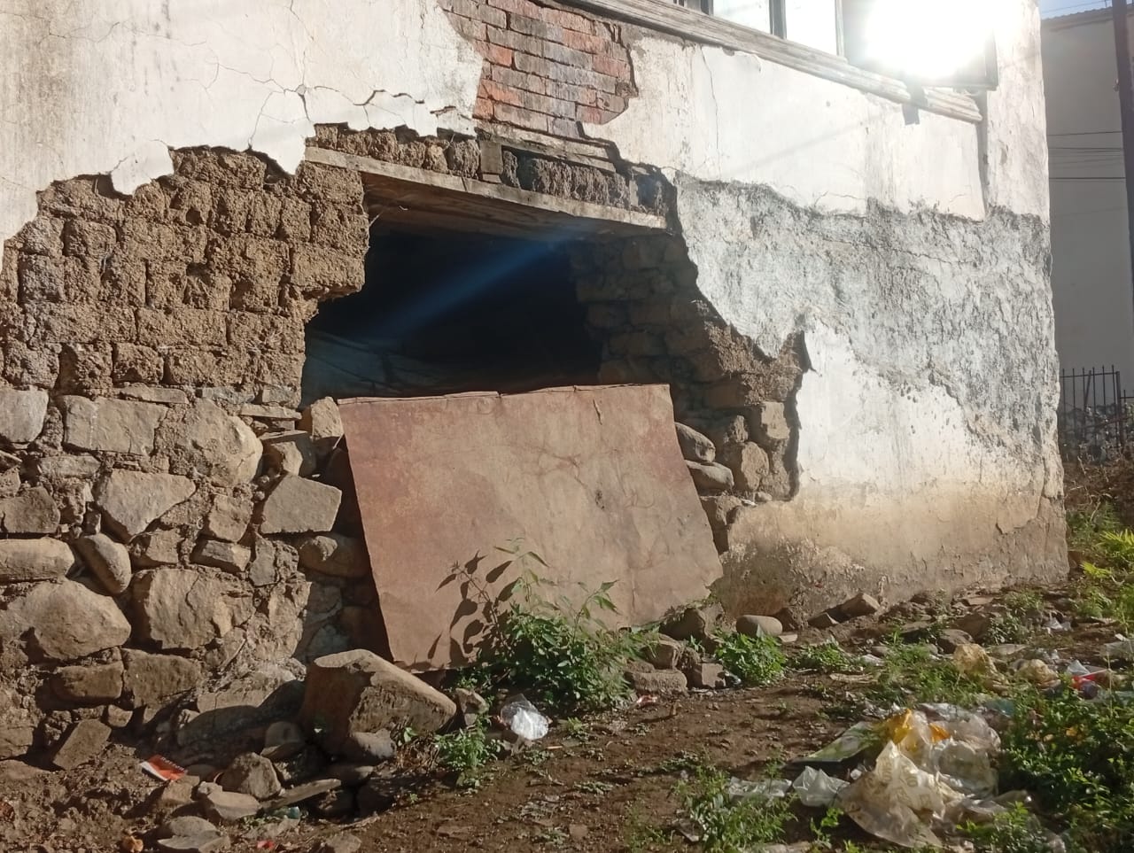 “Məni və 5 balamı bu zülmdən qurtarın” - ​​​​​​​Lerik sakinindən Prezidentə və Birinci vitse-prezidentə müraciət / VİDEO, FOTO