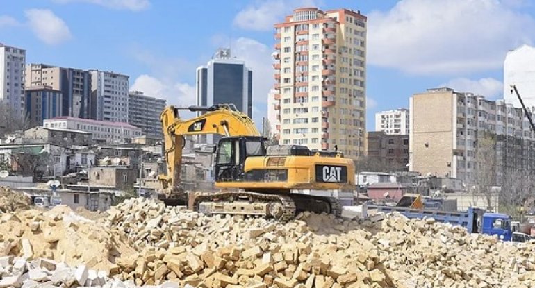 Sumqayıtda böyük söküntü - İcra Hakimiyyətindən açıqlama