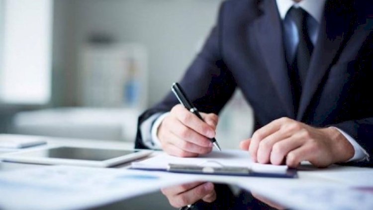 Bu ali məktəbin sözçüsü işdən çıxdı, yenisi təyin olundu - FOTO