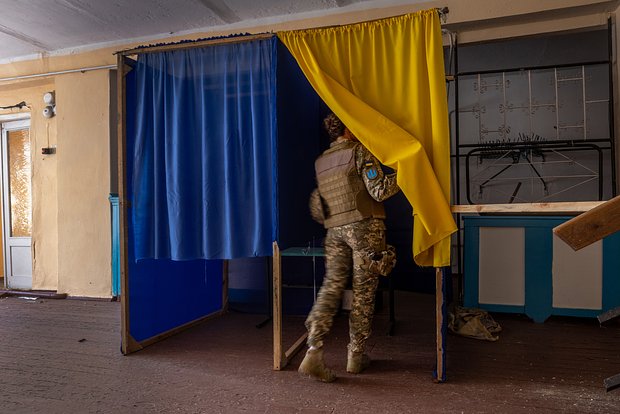 Zelenski Putinin seçki təklifinə cavab verdi