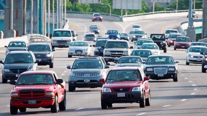  Sürücülərin DİQQƏTİNƏ: Avtomobilin addan-ada keçirilməsi zamanı... 