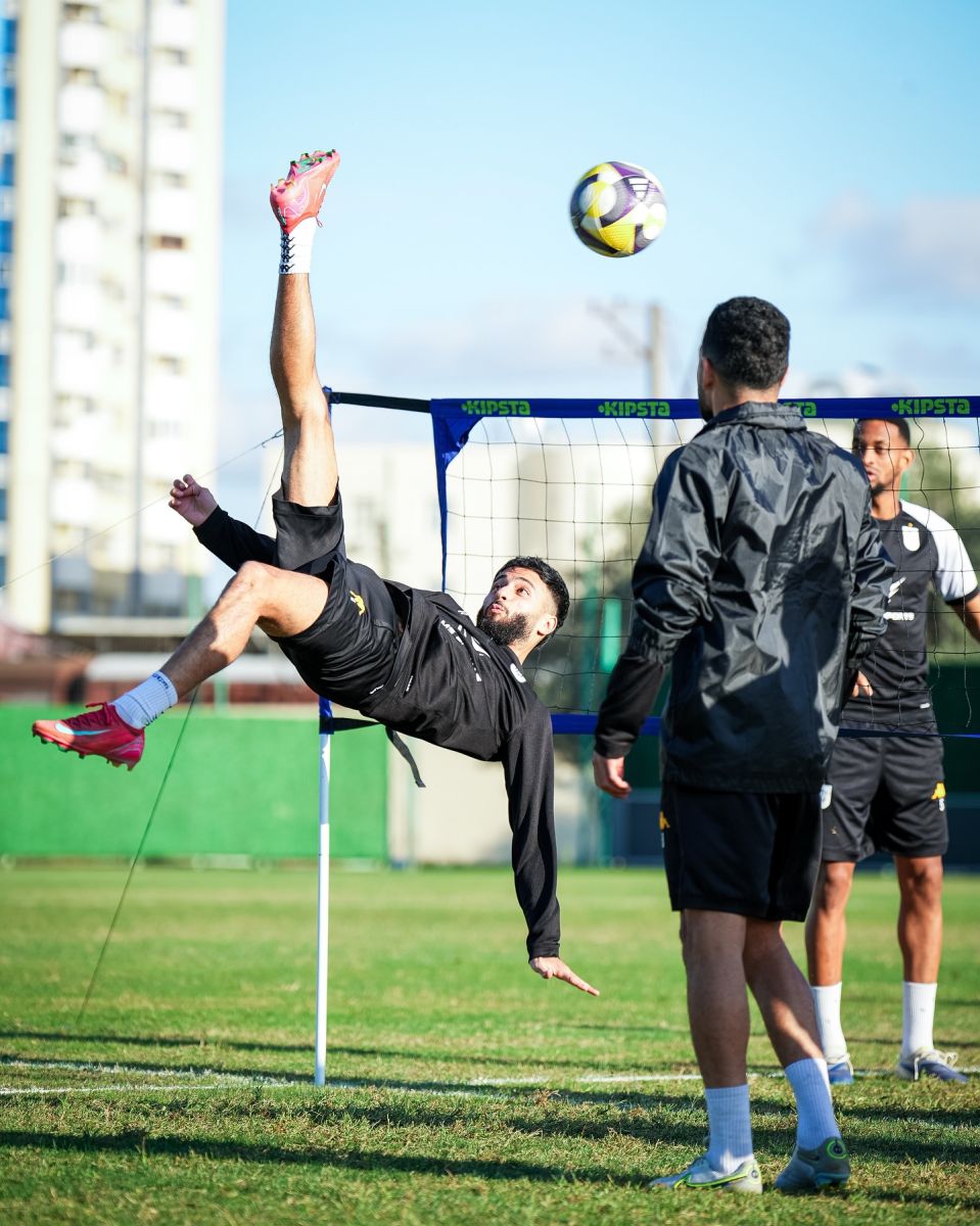 Samir Abasov futbolçularına belə bir imkan yaratdı