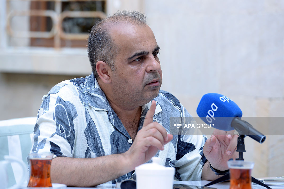 Nicat Kazımov: Teatrda heç kimlə ikili oyun oynamıram - MÜSAHİBƏ