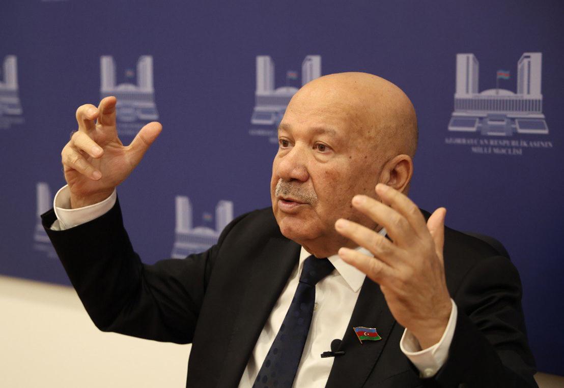 “ÇƏKİNİRƏM, QORXURAM...” - “Daha o məclislərə getmirəm...”